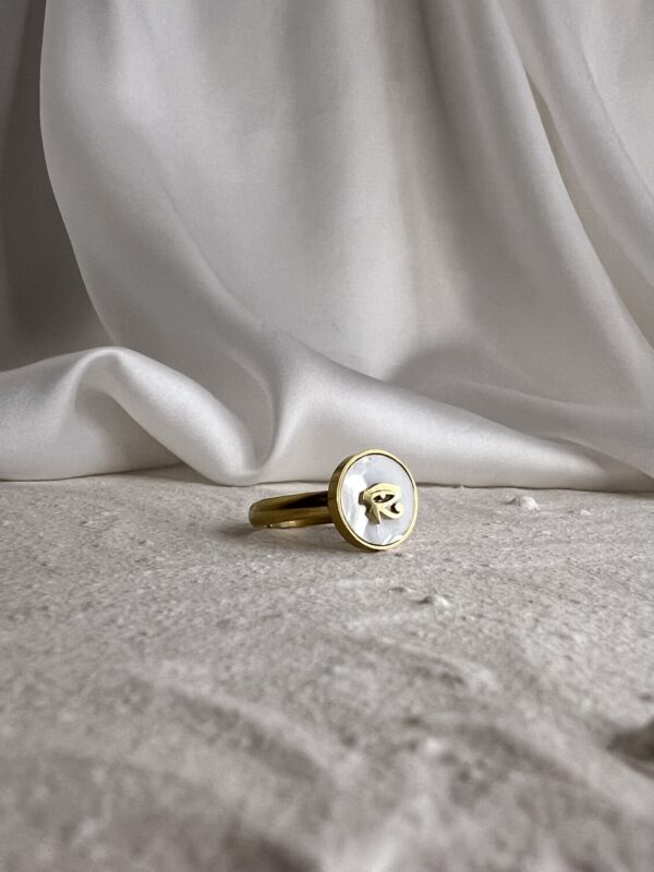 Eye of Horus Ring - Image 3